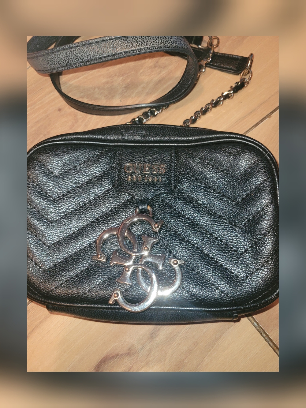 2️⃣for💲125‼️GUESS Black Quilted Crossbody Bag with Silver Logo